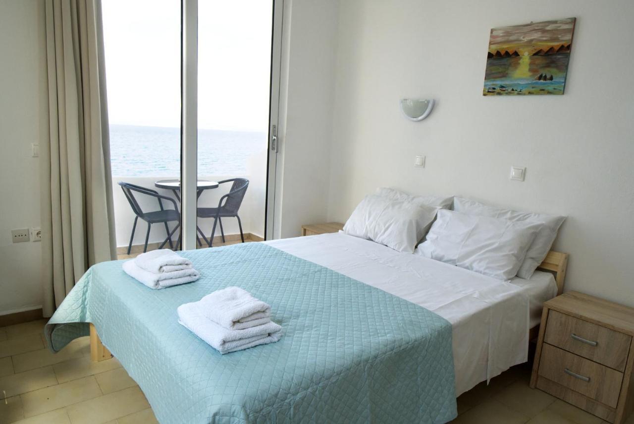 Lilian'S Seaview-Party Street-Youth Studios Rhodes City Esterno foto